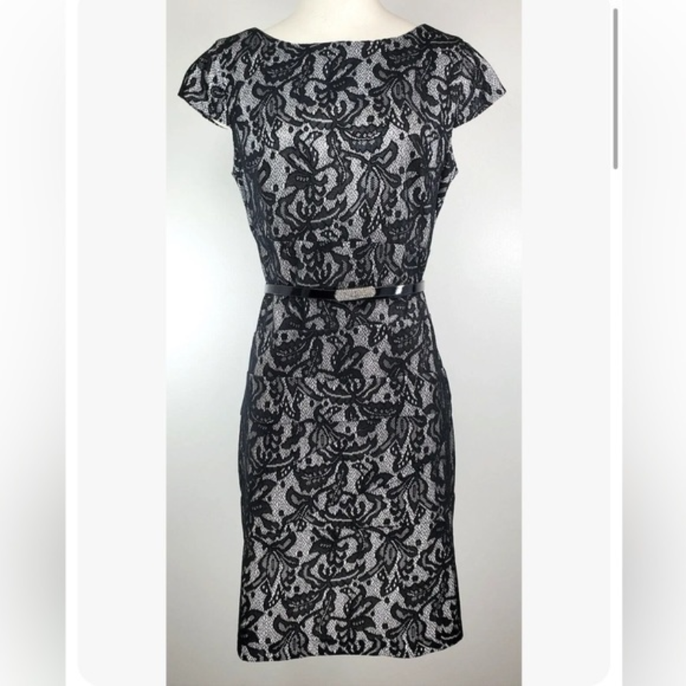 6 Alyx Knee Length Formal Cocktail Dress Black White‎ Faux Lace Print Cap Sleeve